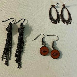Lot of 3 dangle brass/copper earrings